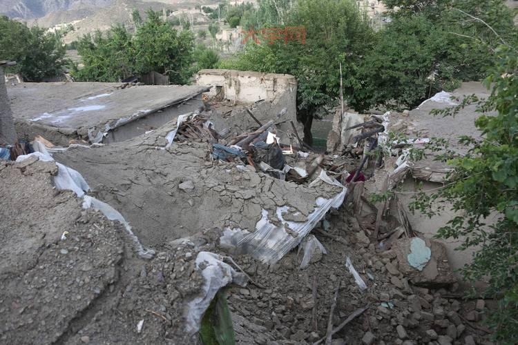 阿富汗地震伤亡惨重,已超千人遇难,系20年最严重地震