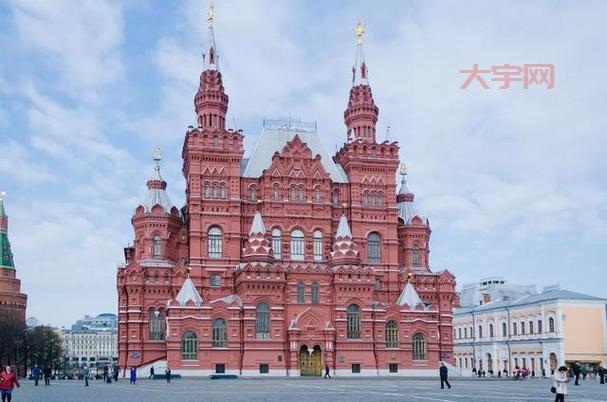 俄罗斯旅游必看攻略(这几个景点美到爆!)