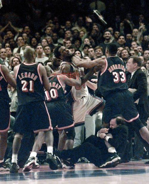 尼克斯热火交战历史回顾,经典对决大盘点!